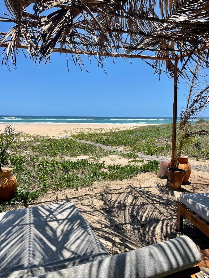 Liquid Dive Adventures Bed and Breakfast Praia do Praia do Tofo Exteriör bild
