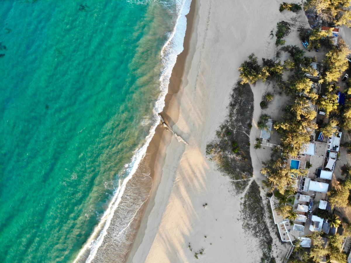 Liquid Dive Adventures Bed and Breakfast Praia do Praia do Tofo Exteriör bild